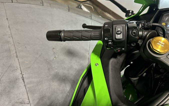 2026 Kawasaki Ninja® ZX™-4RR ABS