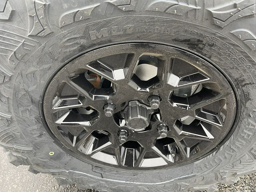 2024 Can-Am® Maverick X3 MAX DS Turbo Fiery Red & Hyper Silver