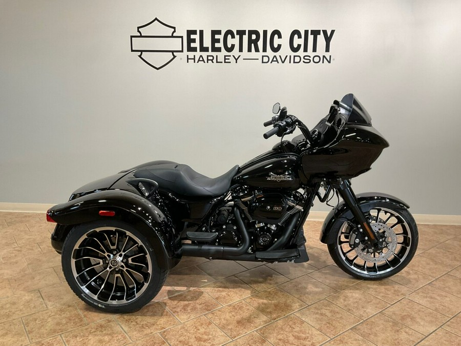 2024 Harley-Davidson Road Glide 3 Vivid Black FLTRT