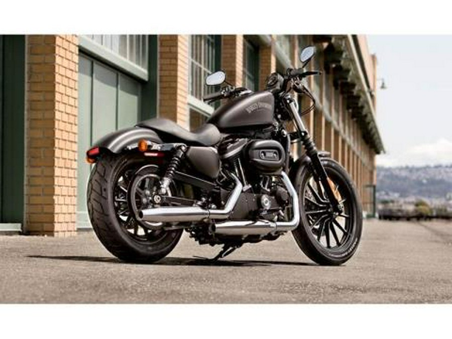 2013 Harley-Davidson Sportster® Iron 883™