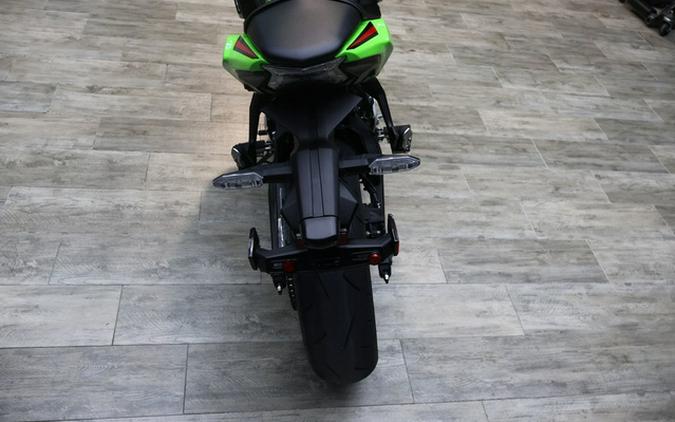 2023 Kawasaki Ninja 650 KRT Edition