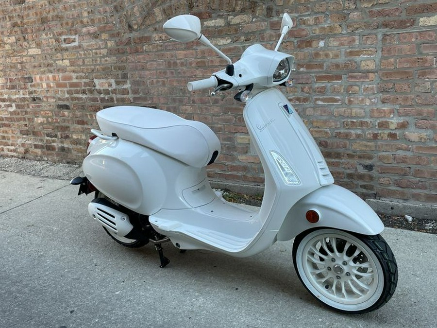 2023 Vespa Sprint 50 Bianco