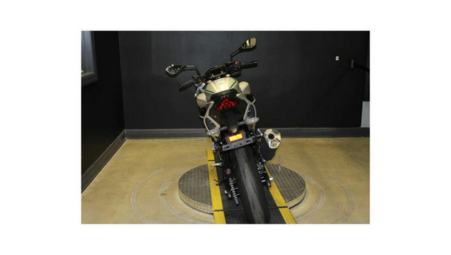 2024 Kawasaki Z7 Hybrid ABS