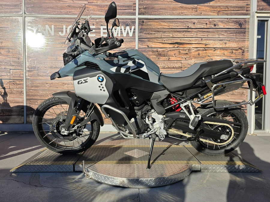 2026 BMW F 900 GS Adventure