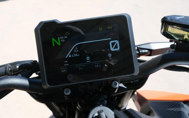 2027 KTM 990 DUKE