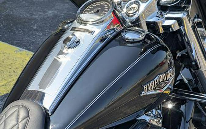 2017 Harley-Davidson Road King®