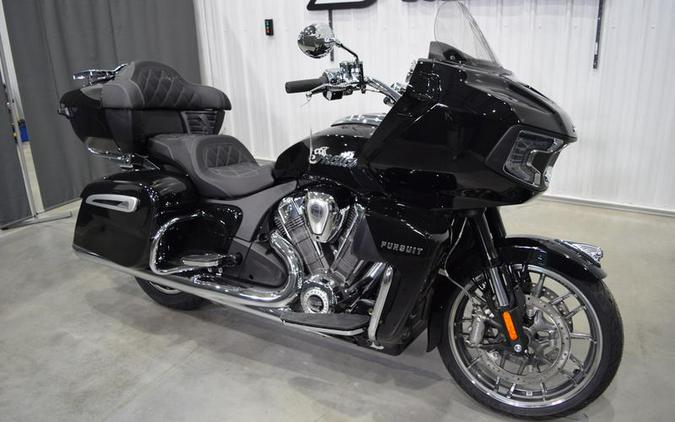 2024 Indian Motorcycle® Pursuit® Limited Black Metallic