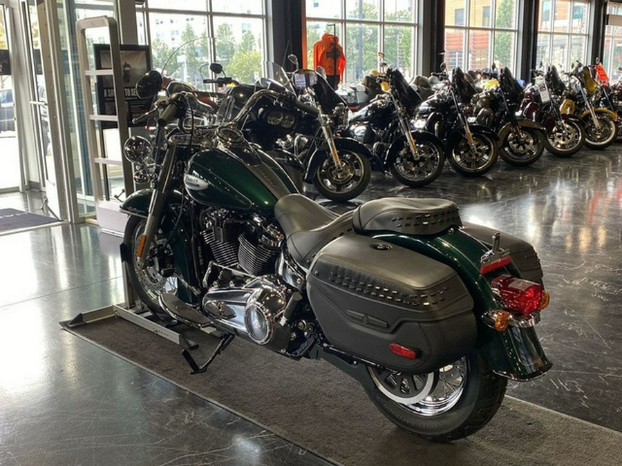 2024 Harley-Davidson Softail FLHCS - Heritage Classic