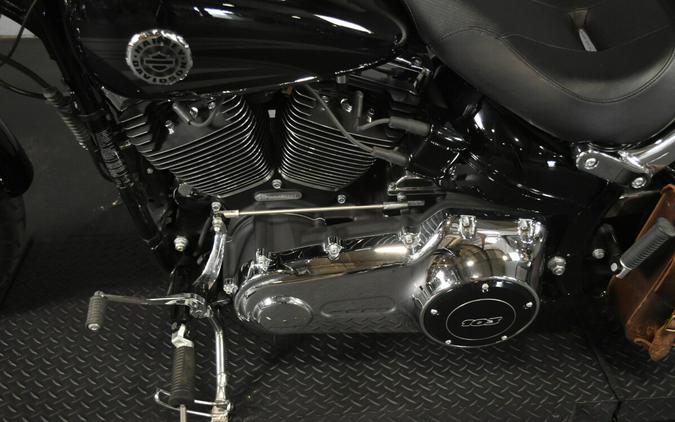 2017 Harley-Davidson Breakout