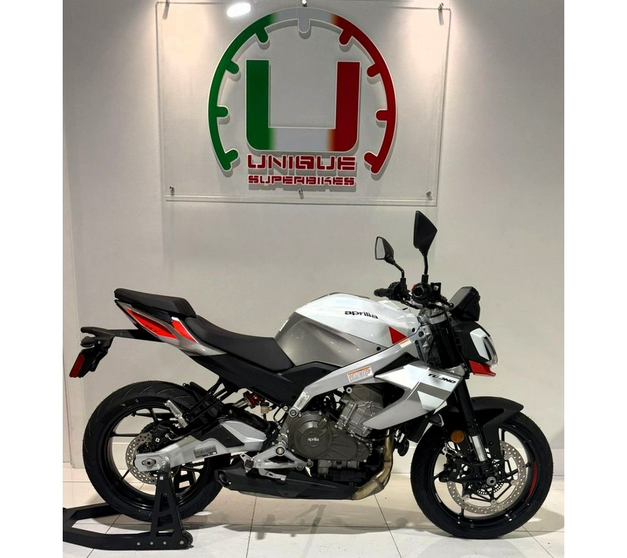 2026 Aprilia Tuono 457