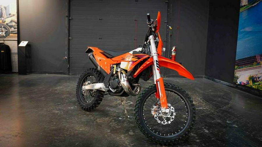 2026 KTM 150 XC-W