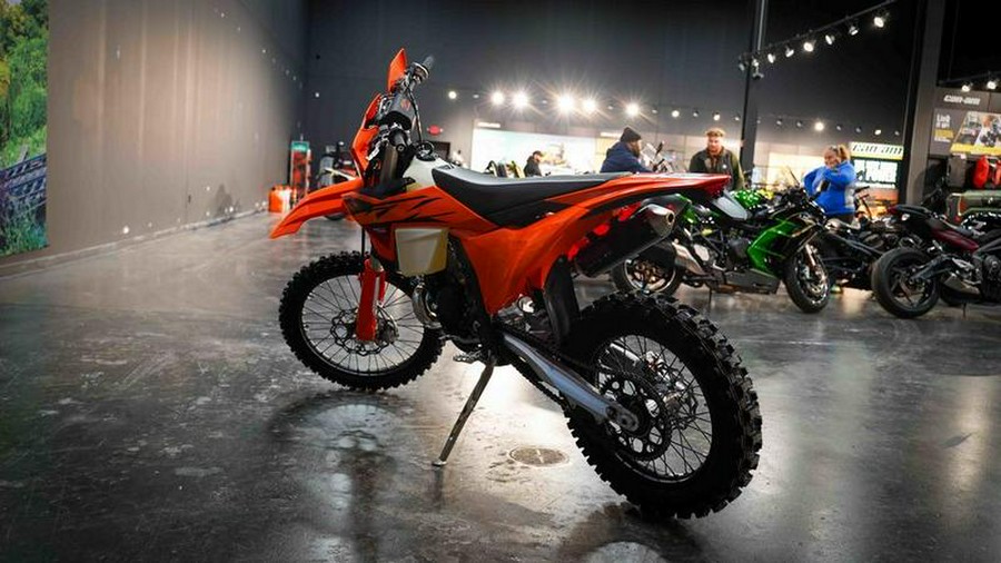 2026 KTM 150 XC-W