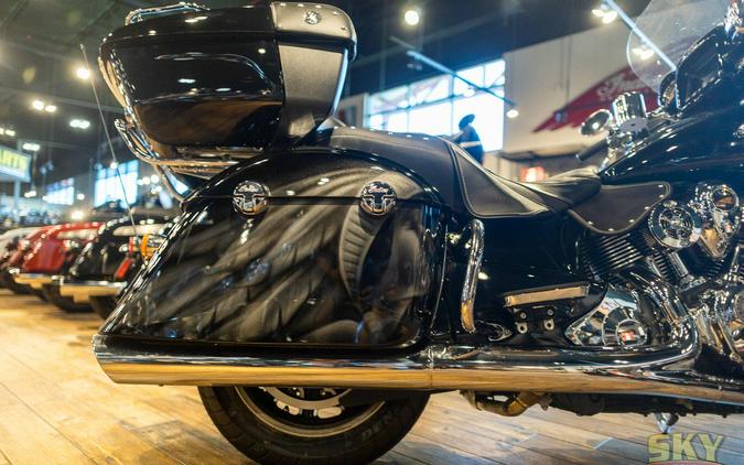 2017 Indian Motorcycle ROADMASTER THUNDER BLK 49ST Base