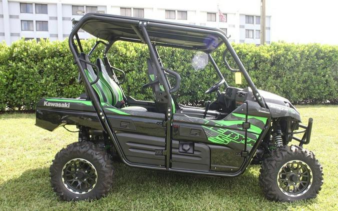 2025 Kawasaki Teryx4 S LE Cypher Camo Gray