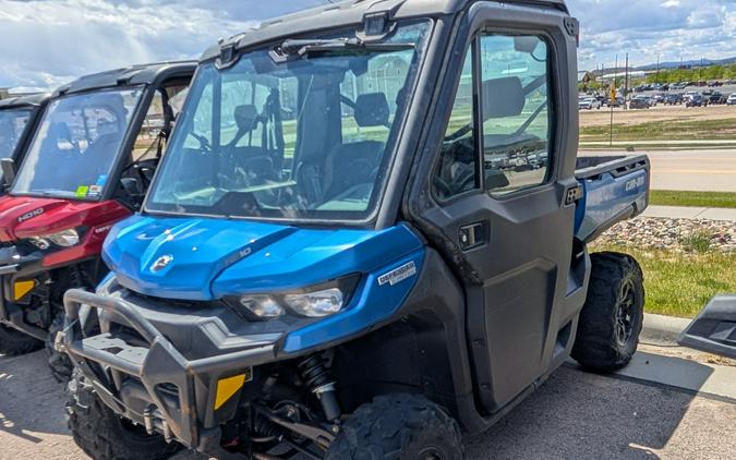 2022 Can-Am Defender Limited CAB HD10