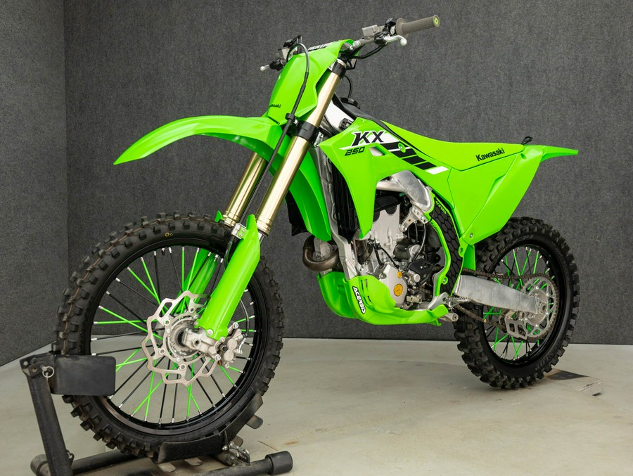 2025 KAWASAKI KX 250
