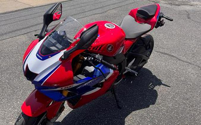 2026 Honda CBR1000RR-R Fireblade SP
