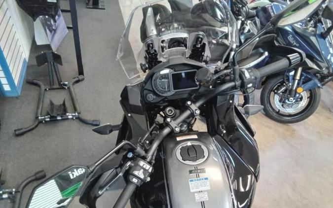 2023 Kawasaki Versys 1000 SE LT+