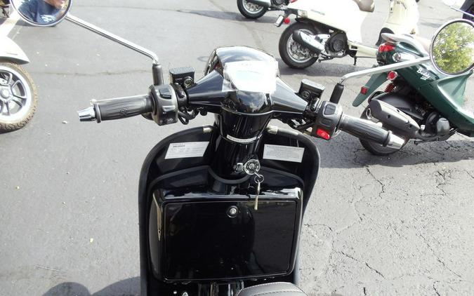 2025 Genuine Scooter Co Grand Prix 300s