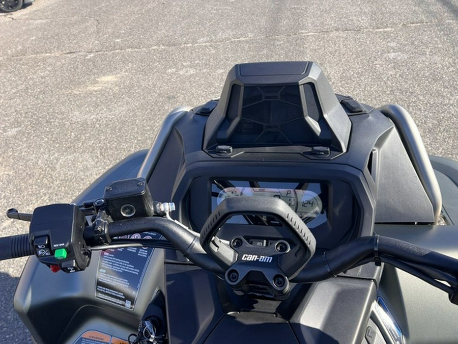 2026 Can-Am Outlander X Mr 1000R Loft Green Satin