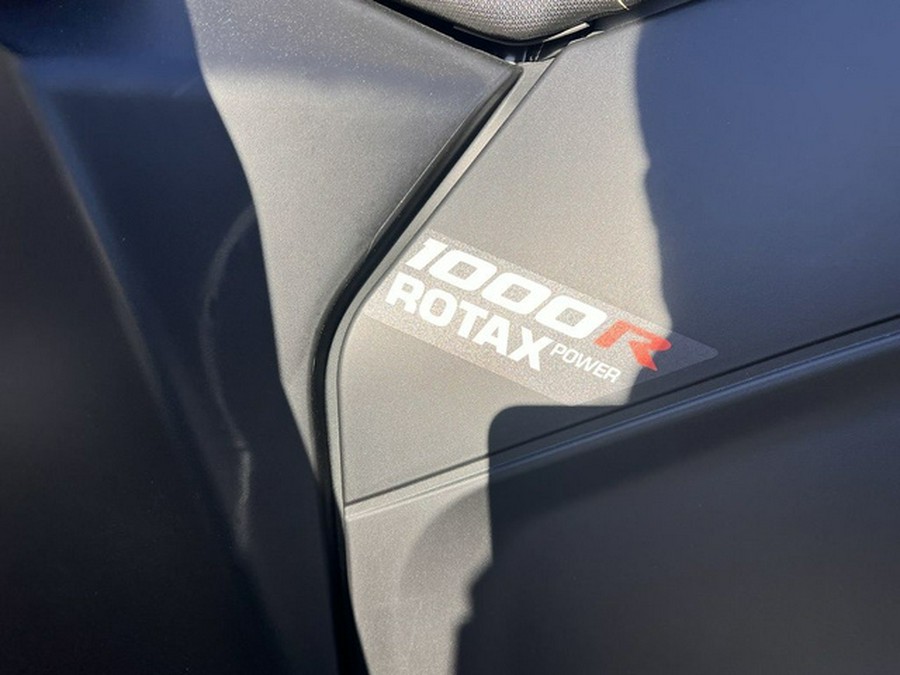 2026 Can-Am Outlander X Mr 1000R Loft Green Satin