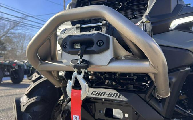 2026 Can-Am Outlander X Mr 1000R Loft Green Satin