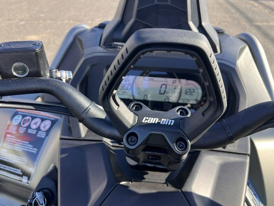 2026 Can-Am Outlander X Mr 1000R Loft Green Satin