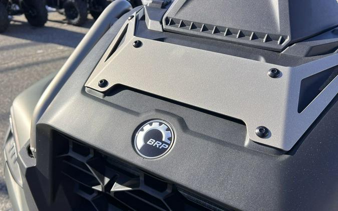 2026 Can-Am Outlander X Mr 1000R Loft Green Satin