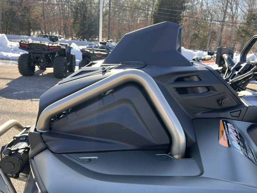 2026 Can-Am Outlander X Mr 1000R Loft Green Satin