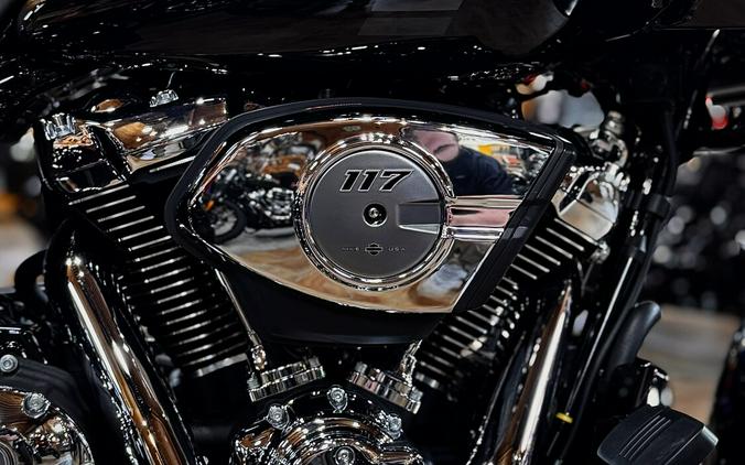 2026 Harley-Davidson® Road Glide 3 Vivid Black