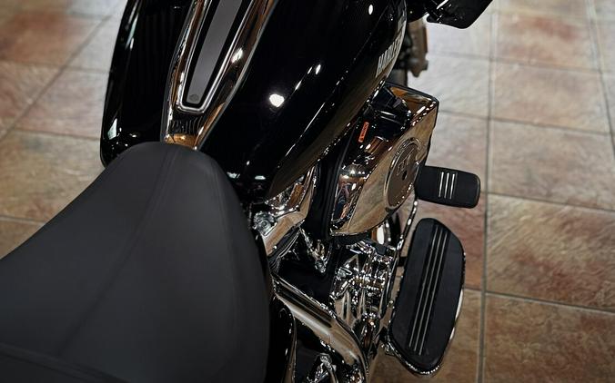 2026 Harley-Davidson® Road Glide 3 Vivid Black