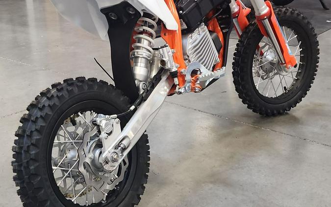 2023 KTM SX-E 5