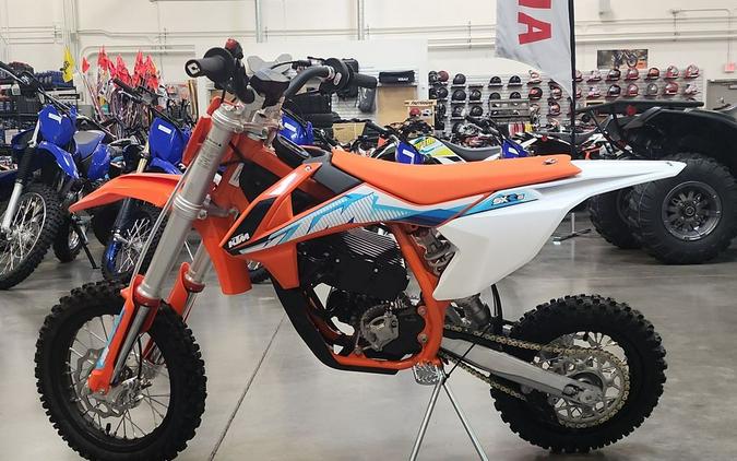 2023 KTM SX-E 5