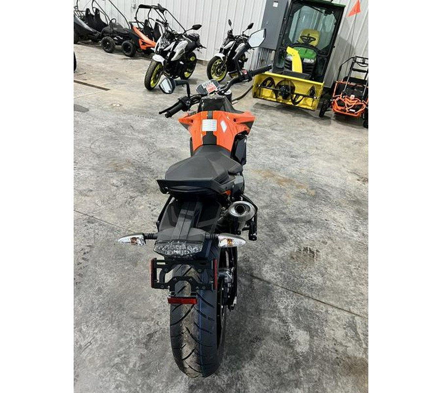 2023 KTM 790 Duke