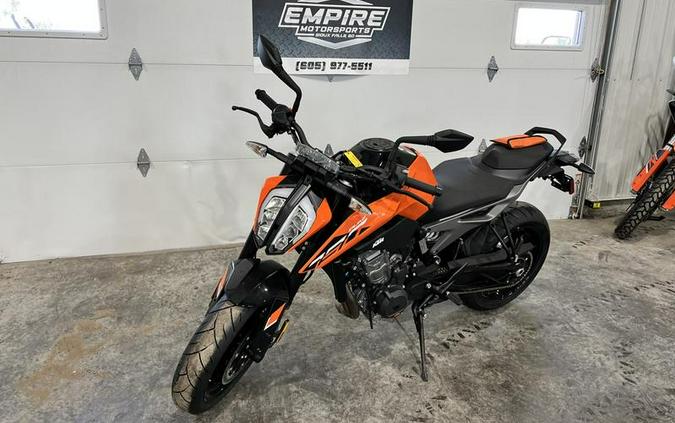 2023 KTM 790 Duke First Look [7 Fast Facts]