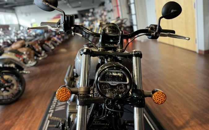 2024 Indian Motorcycle® Chief ABS Titanium Metallic