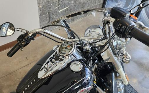 2015 Harley-Davidson® Heritage Softail® Classic FLSTC