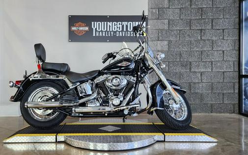 2015 Harley-Davidson® Heritage Softail® Classic FLSTC