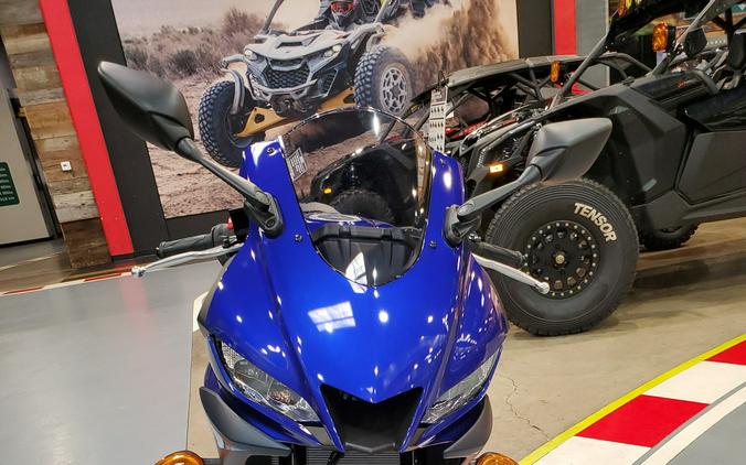 2024 Yamaha YZF-R3 ABS