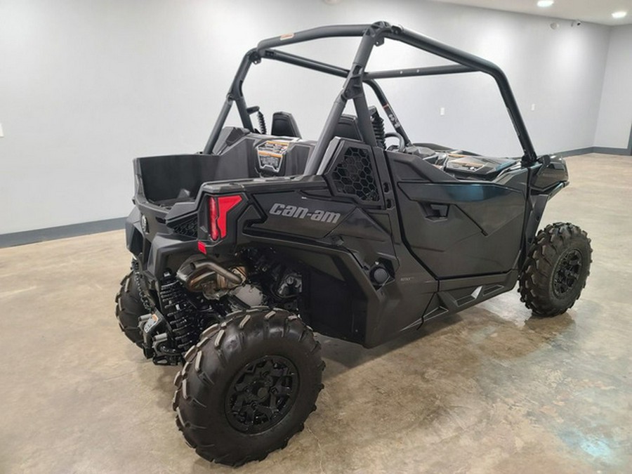 2023 Can-Am Maverick Trail DPS 1000