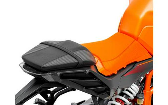 2025 KTM 390 Duke