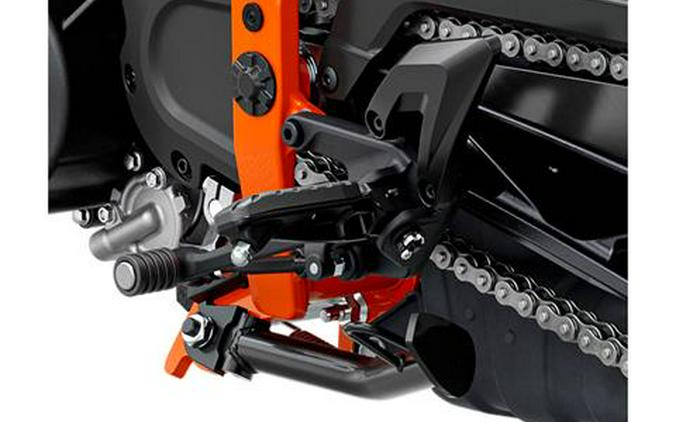 2025 KTM 390 Duke
