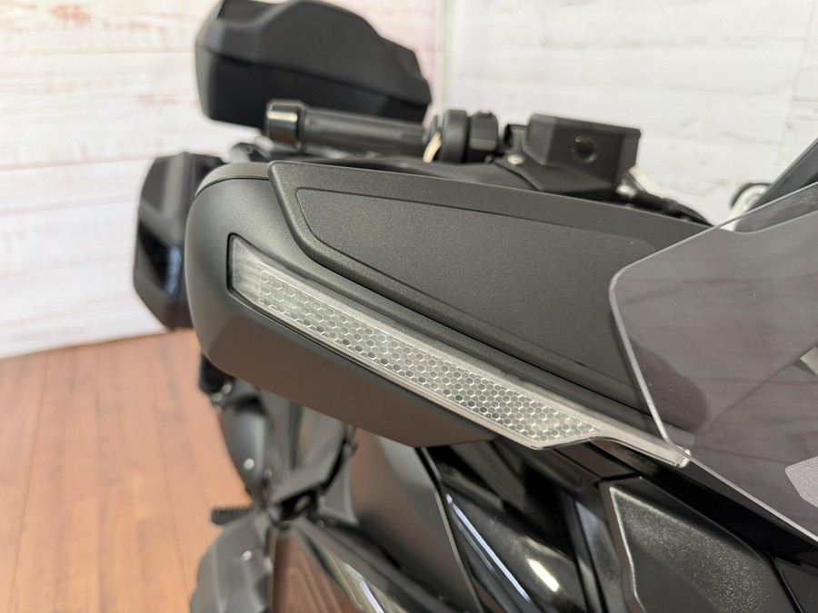 2026 BMW R 1300 RT AUTOSHIFT TRIPLE BLACK PACKAGE