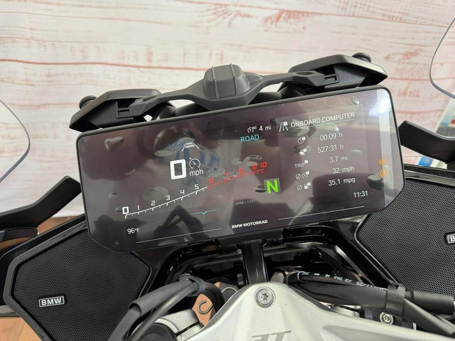 2026 BMW R 1300 RT AUTOSHIFT TRIPLE BLACK PACKAGE