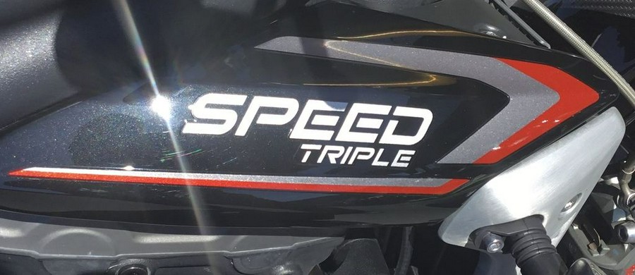 2022 Triumph Speed Triple 1200 RS Sapphire Black