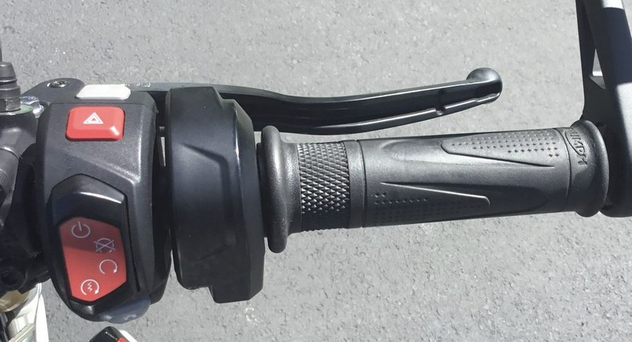 2022 Triumph Speed Triple 1200 RS Sapphire Black