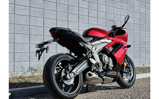 2025 Triumph All-New Daytona 660 Granite/Black & Red/Black