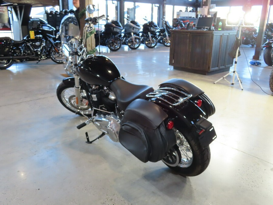 2020 Harley-Davidson® FXST Softail Standard®