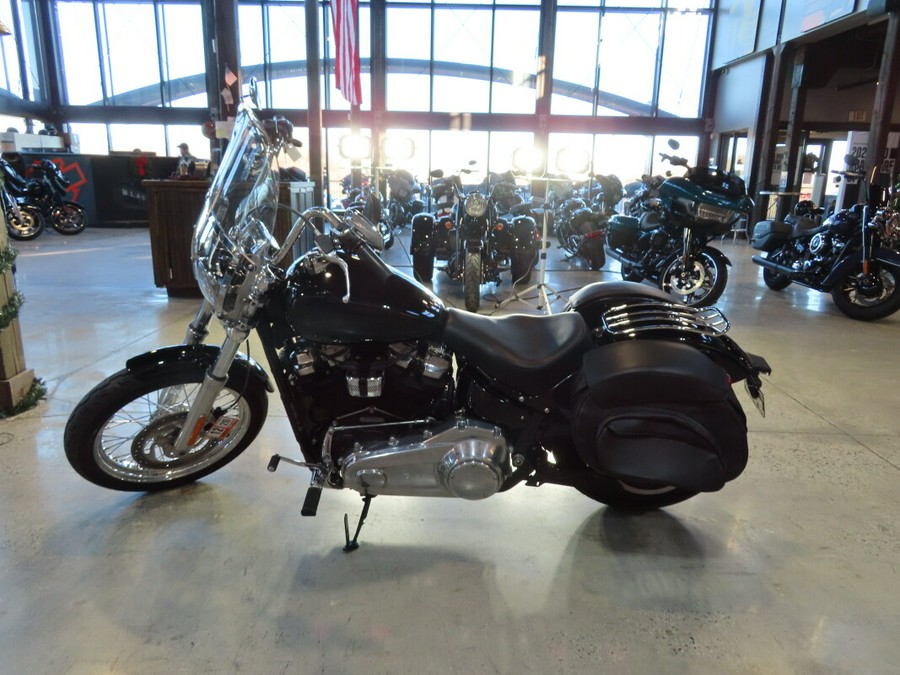 2020 Harley-Davidson® FXST Softail Standard®