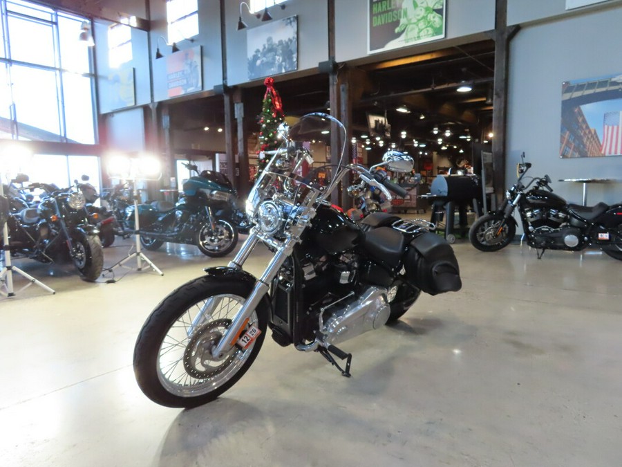 2020 Harley-Davidson® FXST Softail Standard®